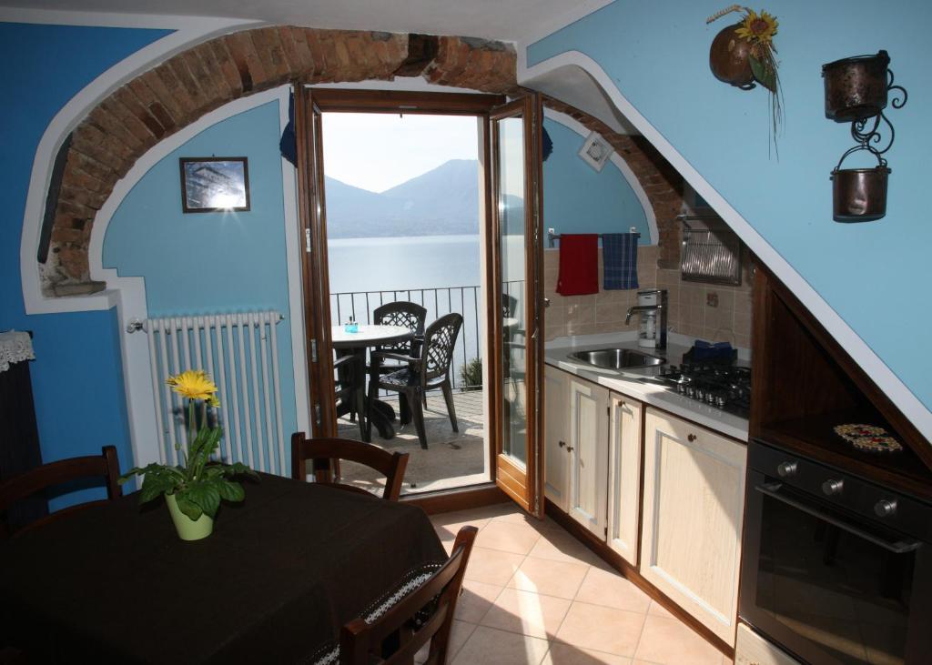 Casale Fe-Wo - Appartamenti Con Vista Lago Cannero Riviera Quarto foto