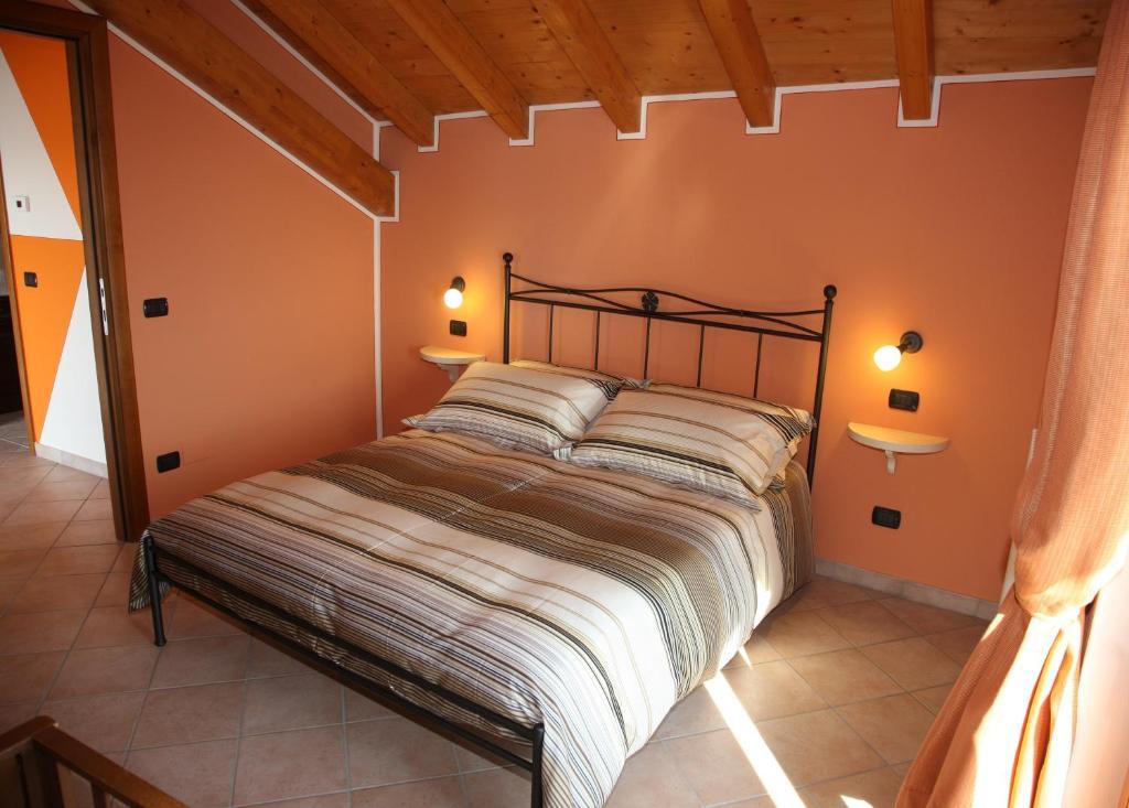 Casale Fe-Wo - Appartamenti Con Vista Lago Cannero Riviera Quarto foto