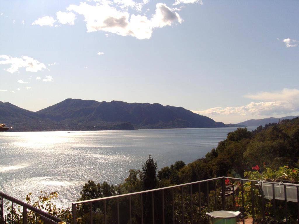 Casale Fe-Wo - Appartamenti Con Vista Lago Cannero Riviera Quarto foto